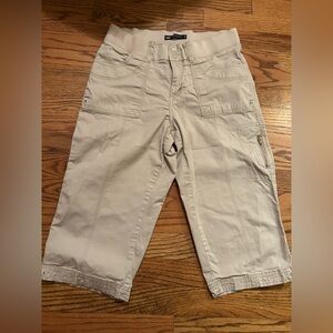 Lee Women's Sz 8 Medium Cotton Blend Cream/Light Tan Relaxed Fit Capris Pants